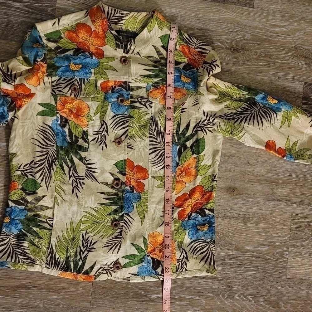 AMBER sun jacket size M petite blend of cotton and linen